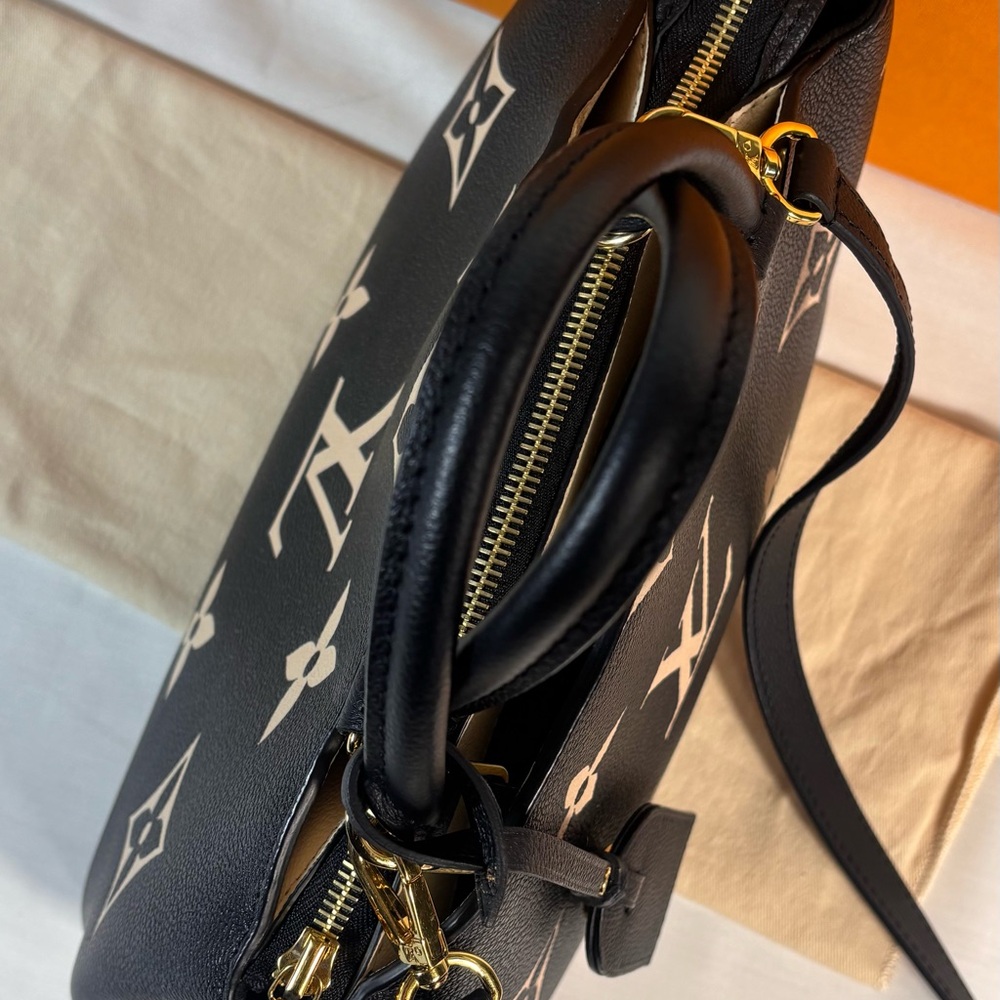 Louis Vuitton Bicolor Petite Palais Sold - Picture 9 of 16